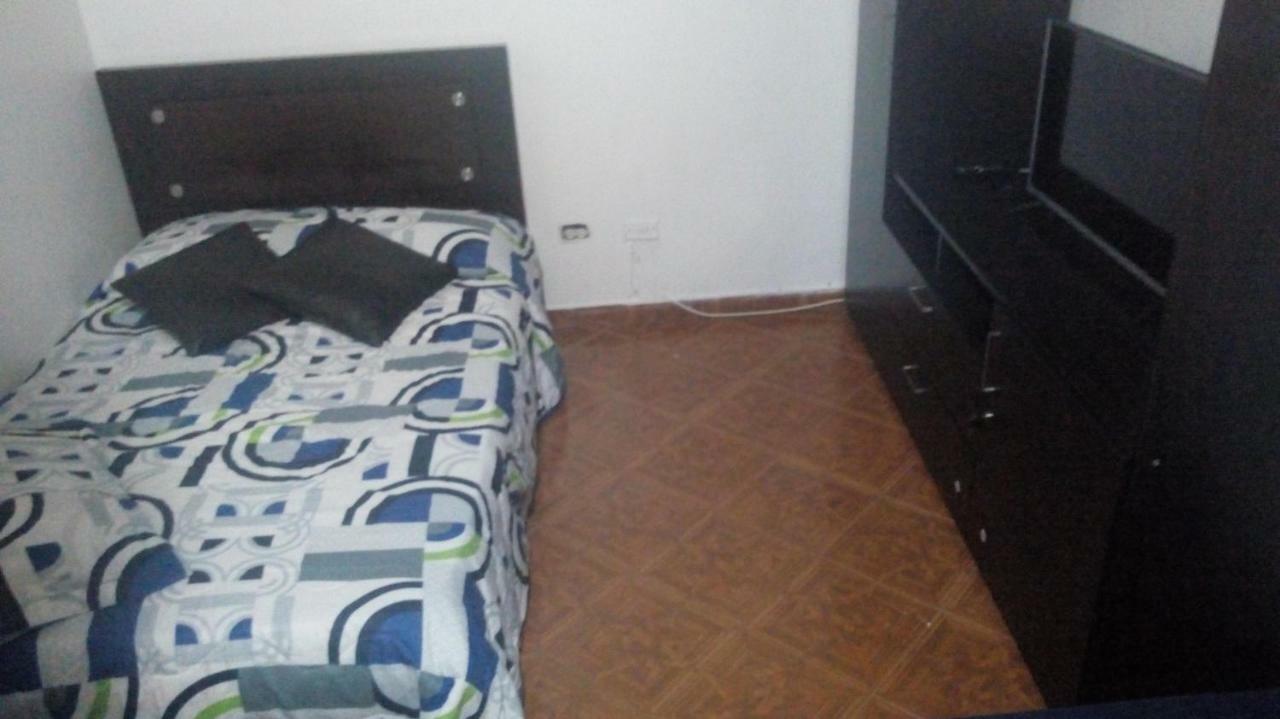 Habitacion Cerca Al Centro Medellín Zewnętrze zdjęcie